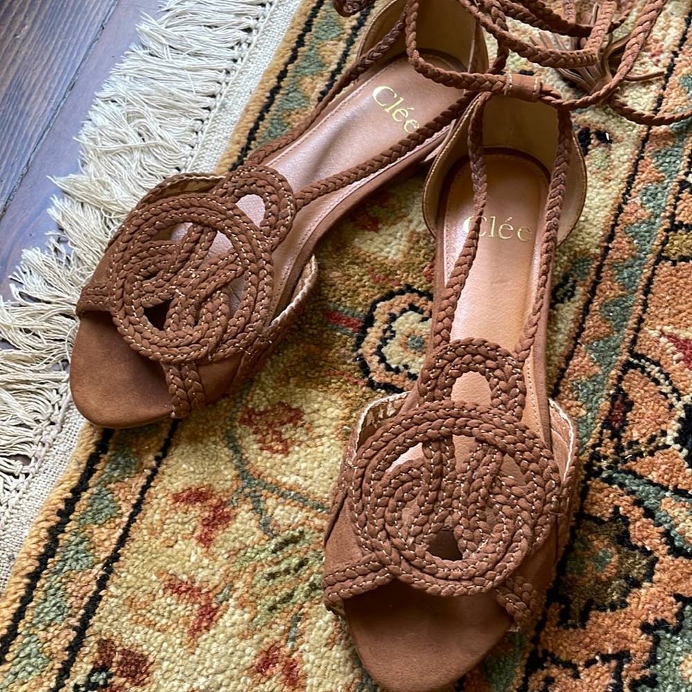 clée sandals flats open toe braided laces sz 6 (6.5)